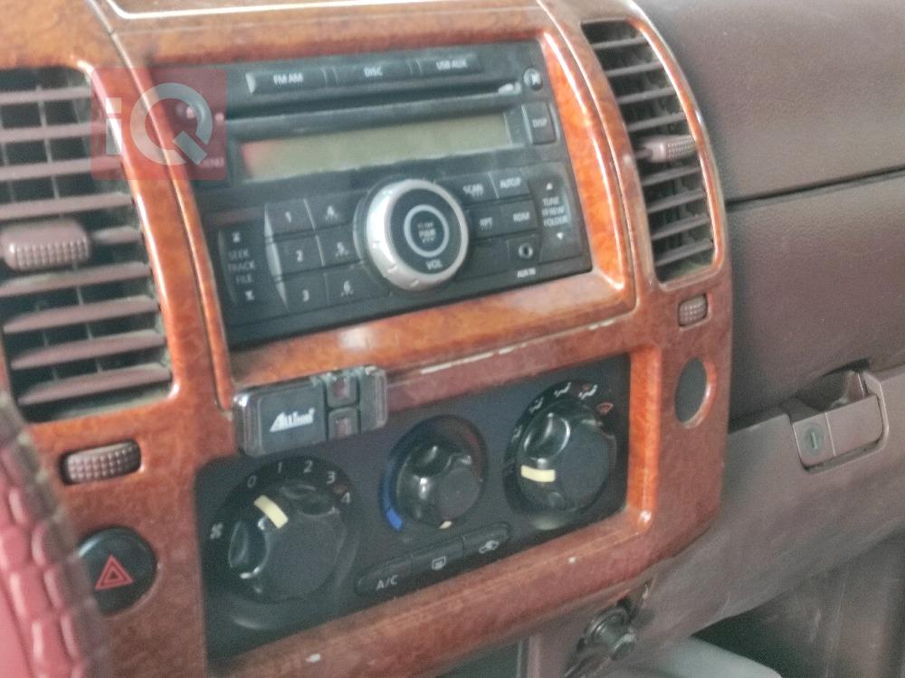 نیسان نەڤارا